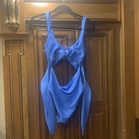 NWOT L*Space ANTIGUA ONE PIECE Size Large - Picture 7 of 13